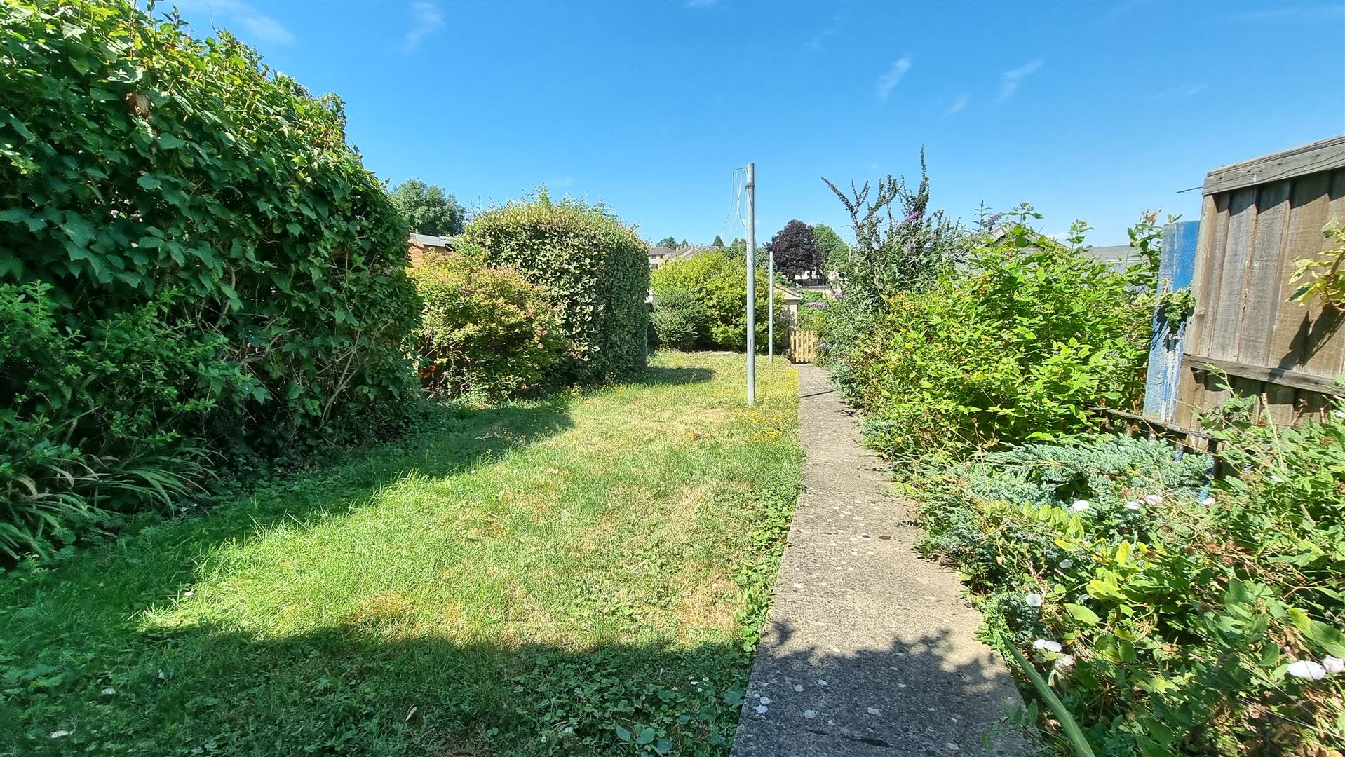 Coronation Avenue, Bath, BA2